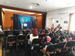 Kacagó Bábszínház