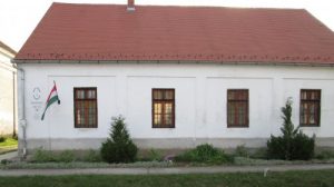 Bolhás könyvtár