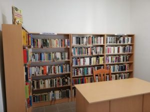 Főnyed könyvtár